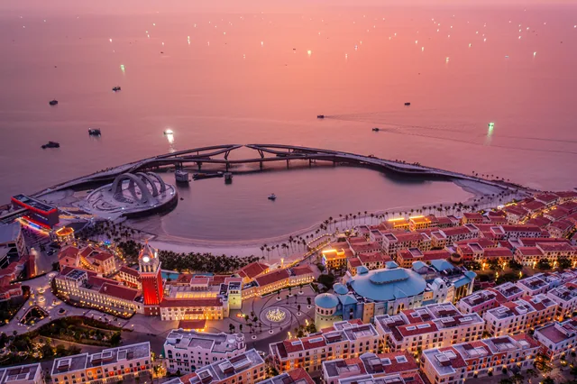 日落小鎮 (Sunset Town)