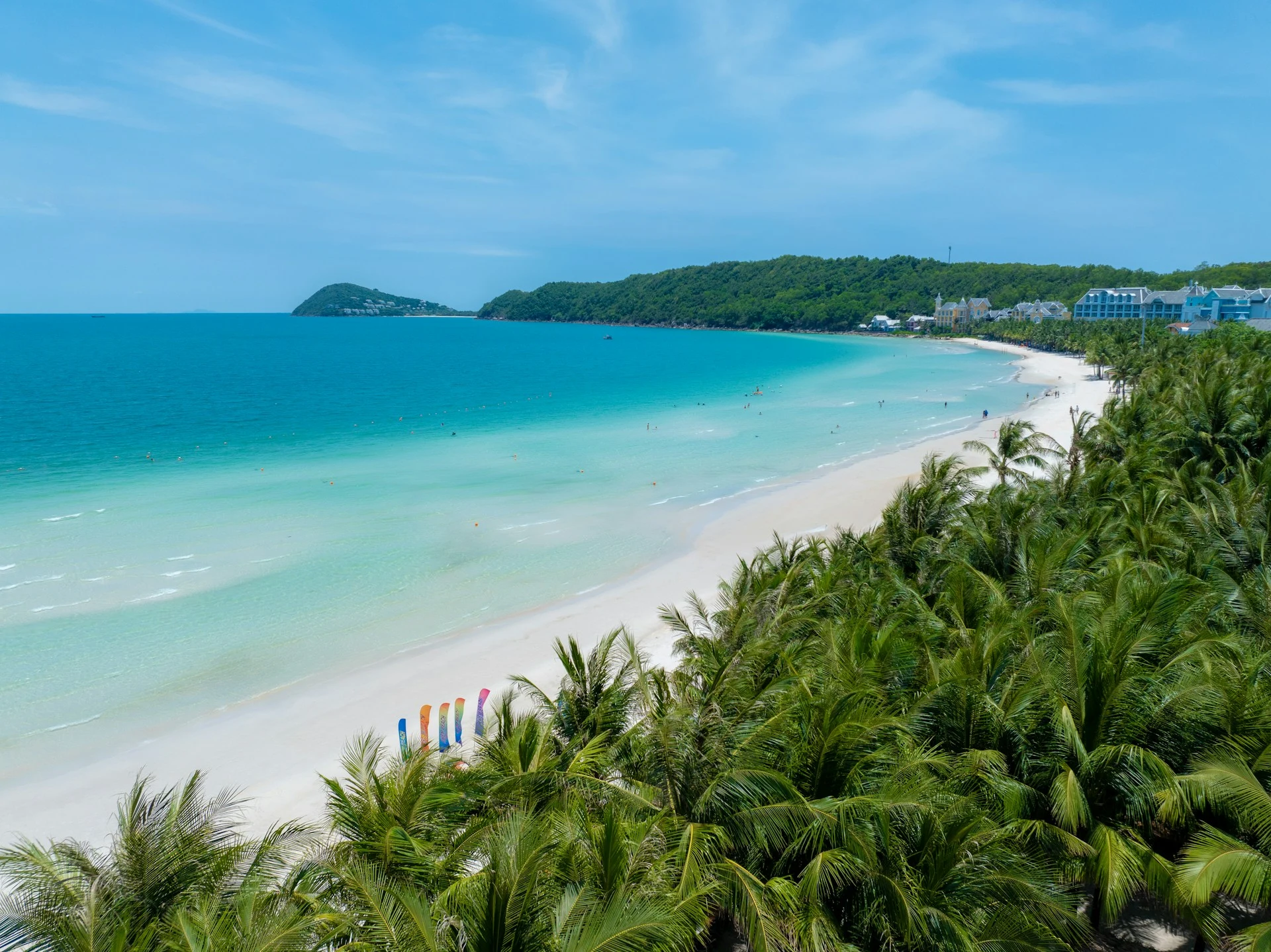 Bãi Khem Beach (Kem Beach) image 1